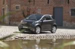 Toyota iQ 2008 года